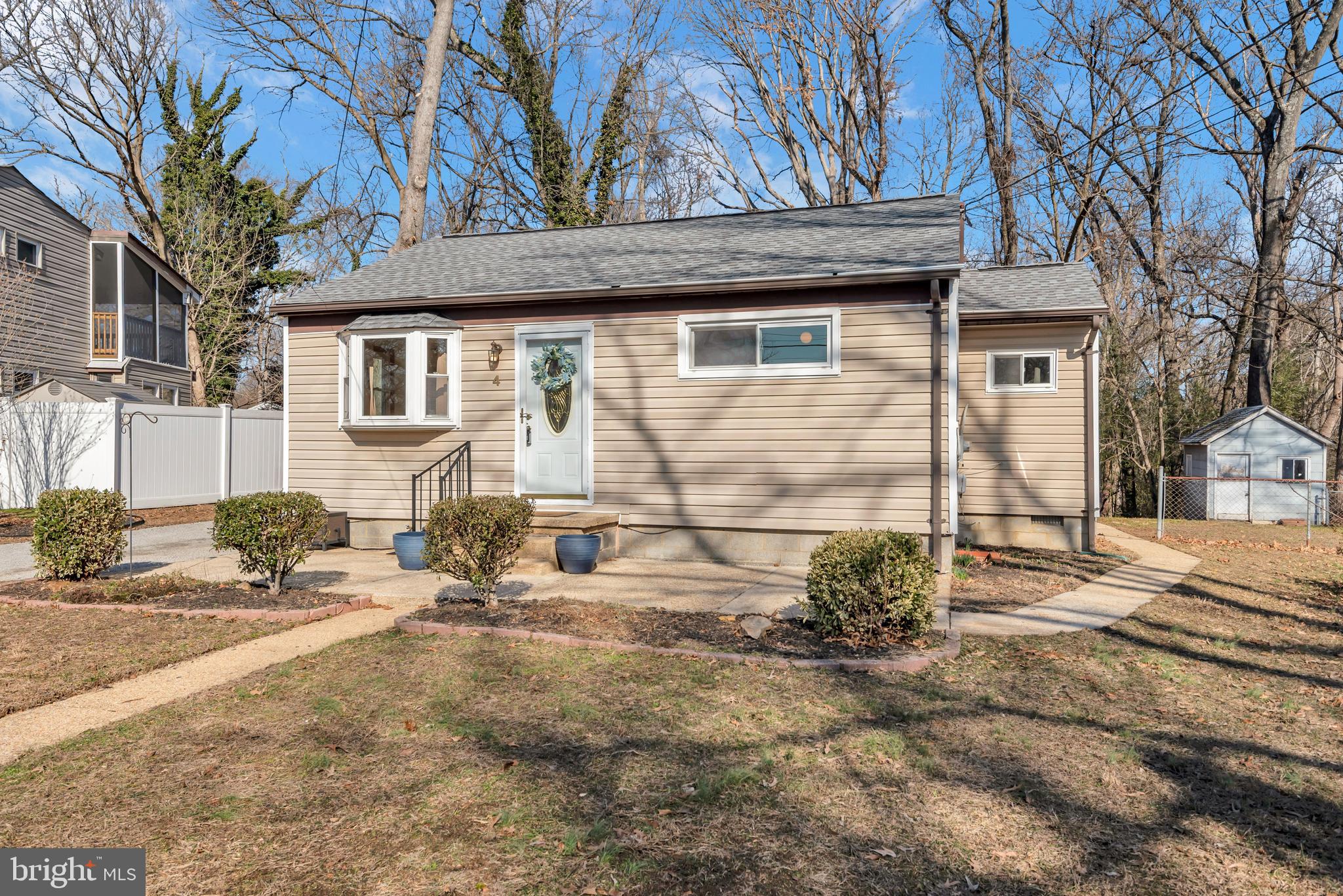 4 SPRING KNOLL DRIVE