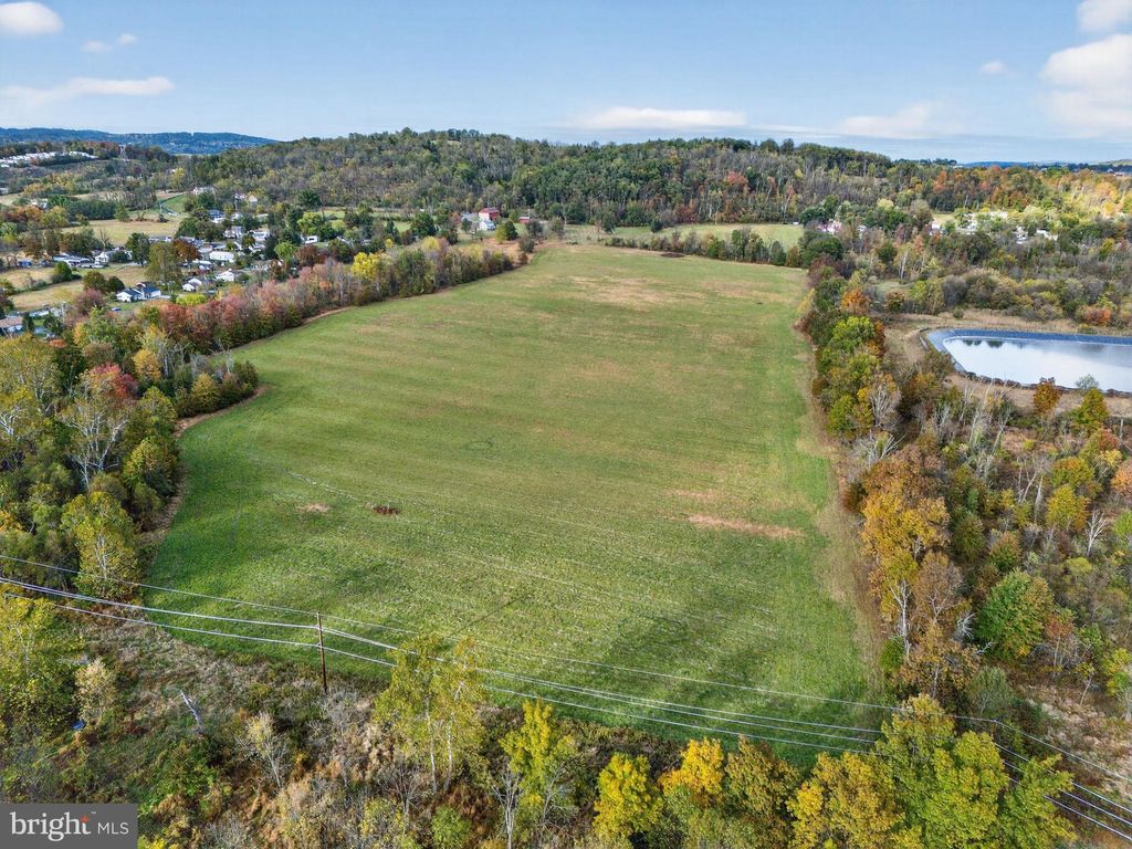 Photo of 160 Spring Garden Drive, BECHTELSVILLE, PA 19505 (MLS # PABK2064020)