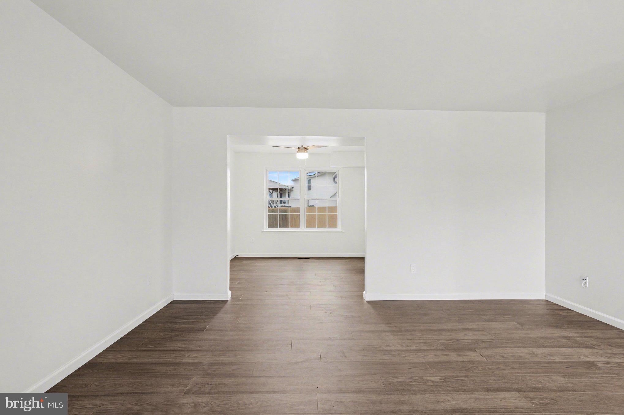 RIVERSIDE - Residential