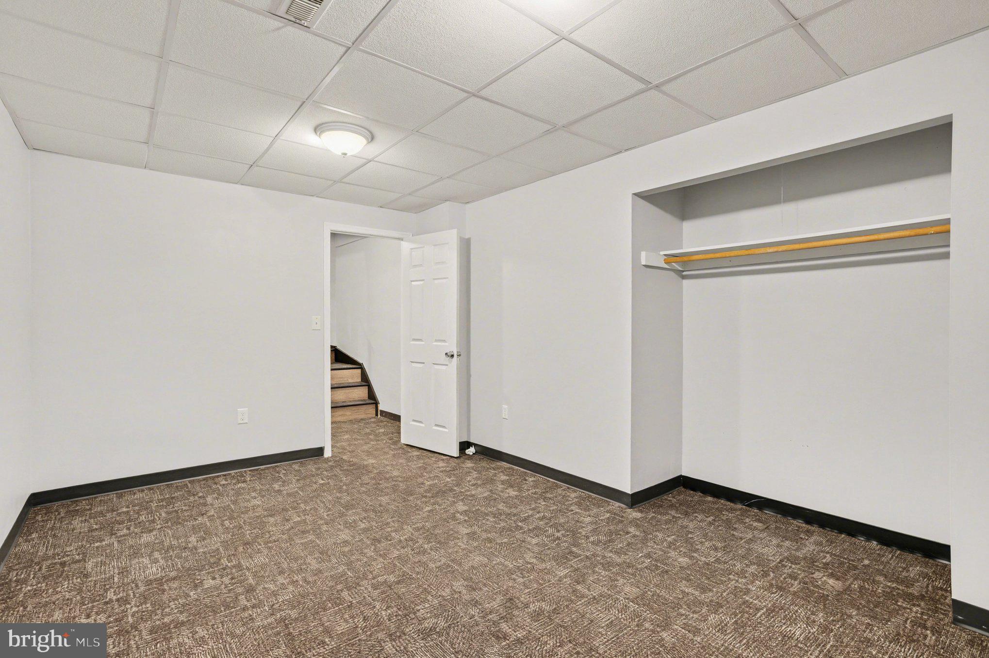 RIVERSIDE - Residential