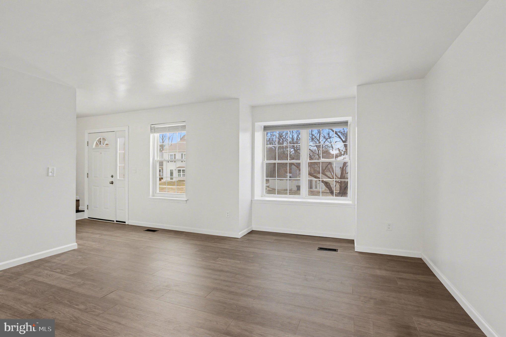 RIVERSIDE - Residential