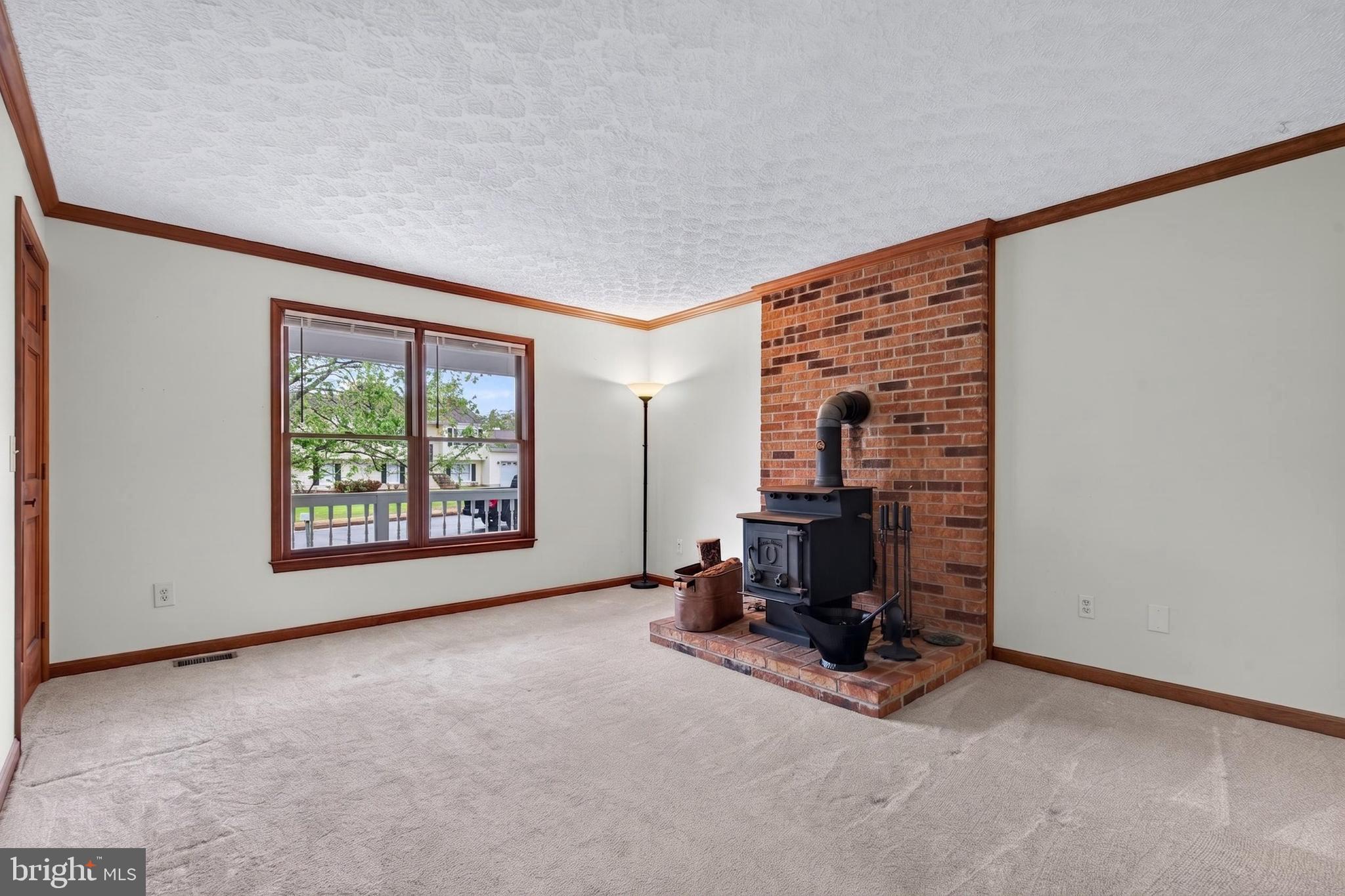 MEADOWBROOKE - Residential