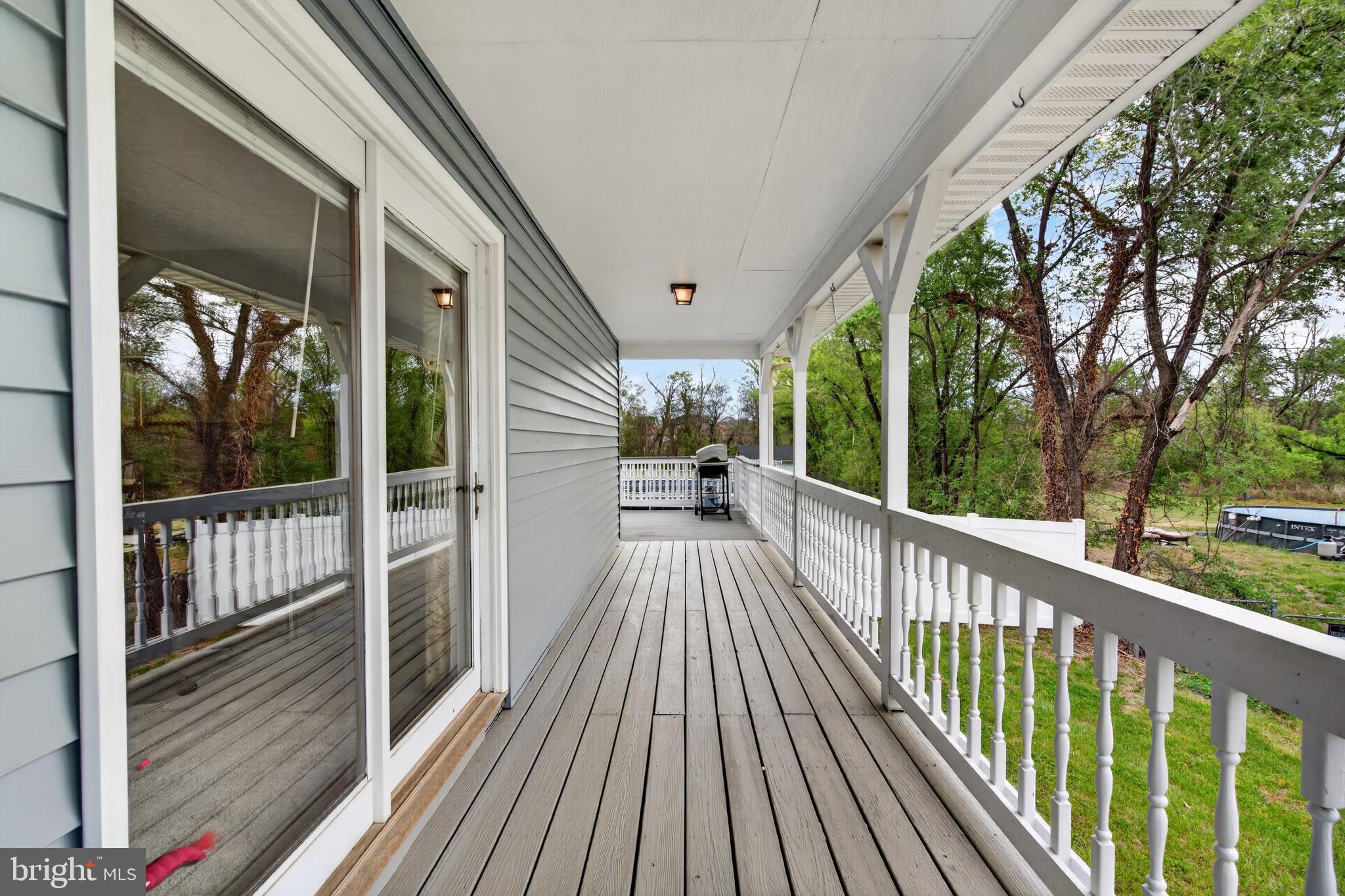 MEADOWBROOKE - Residential