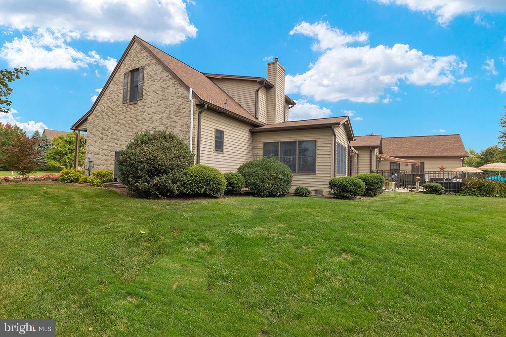 RIDGEVIEW - Residential