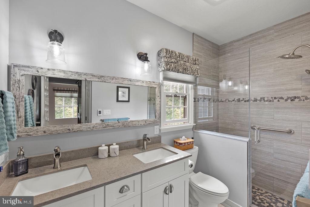 RIDGEVIEW - Residential