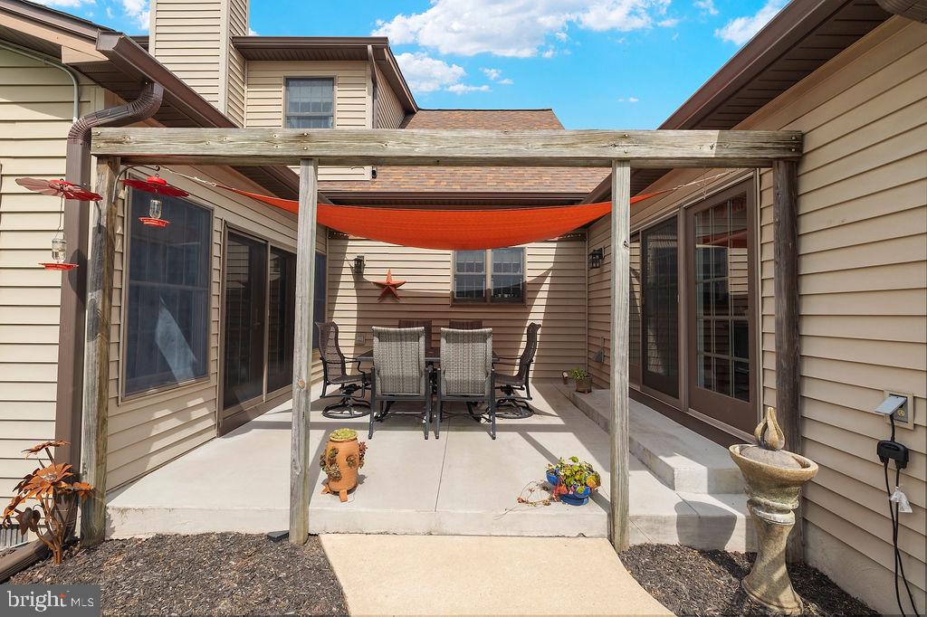 RIDGEVIEW - Residential