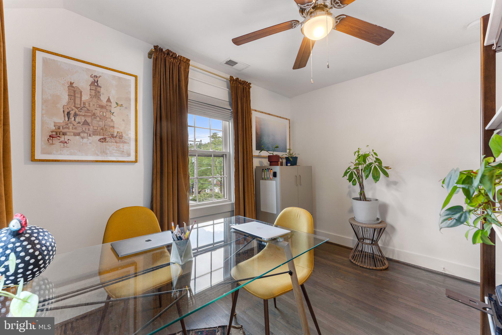 JEFFERSON MANOR - Residential