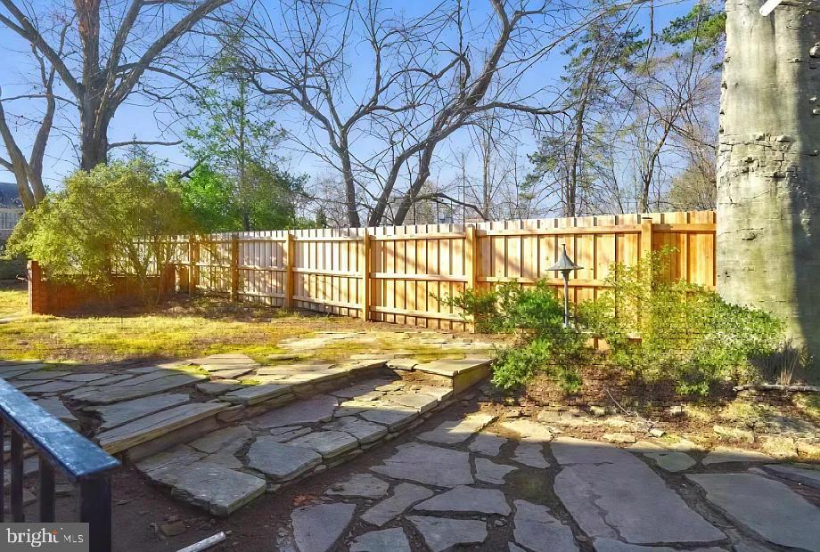 THE ORCHARDS - Residential Lease