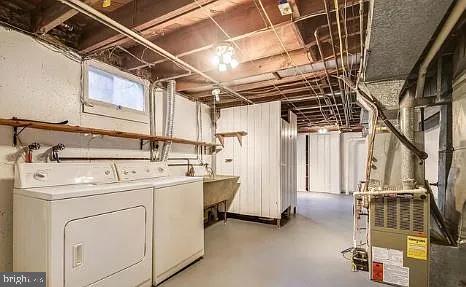 THE ORCHARDS - Residential Lease