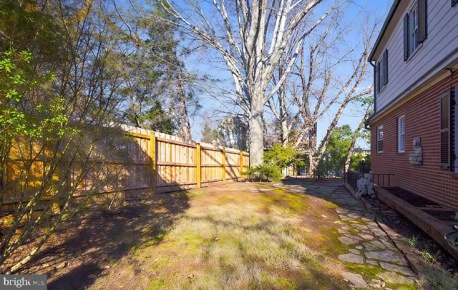 THE ORCHARDS - Residential Lease