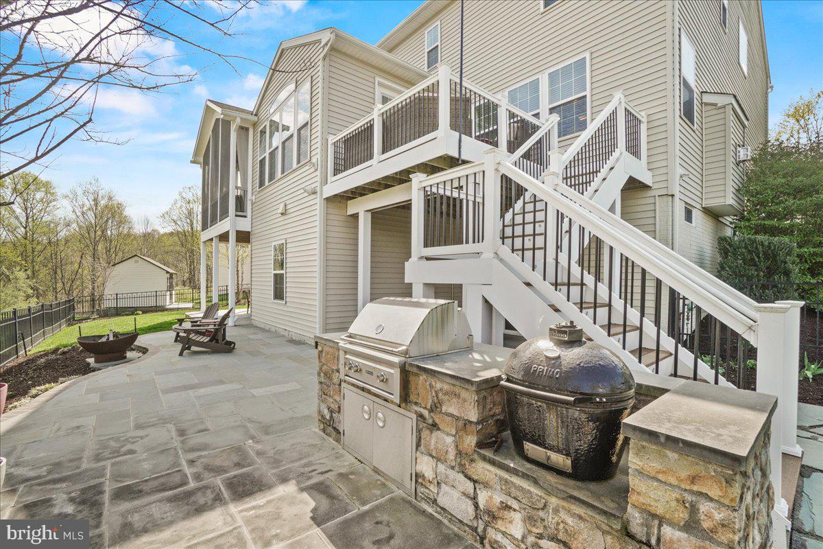 CLEARVIEW AT NEW MARKET - Residential