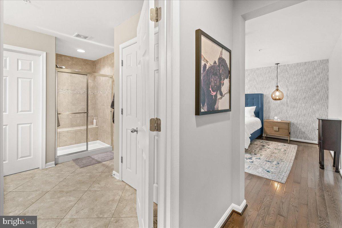 CLEARVIEW AT NEW MARKET - Residential