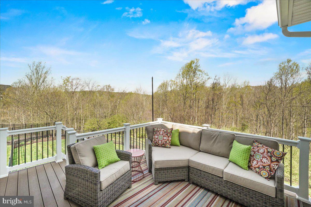 CLEARVIEW AT NEW MARKET - Residential