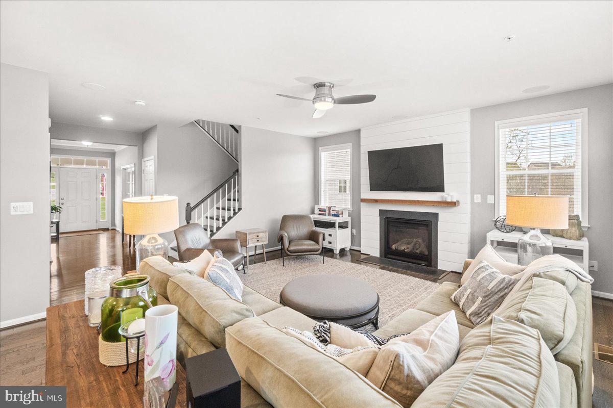 CLEARVIEW AT NEW MARKET - Residential