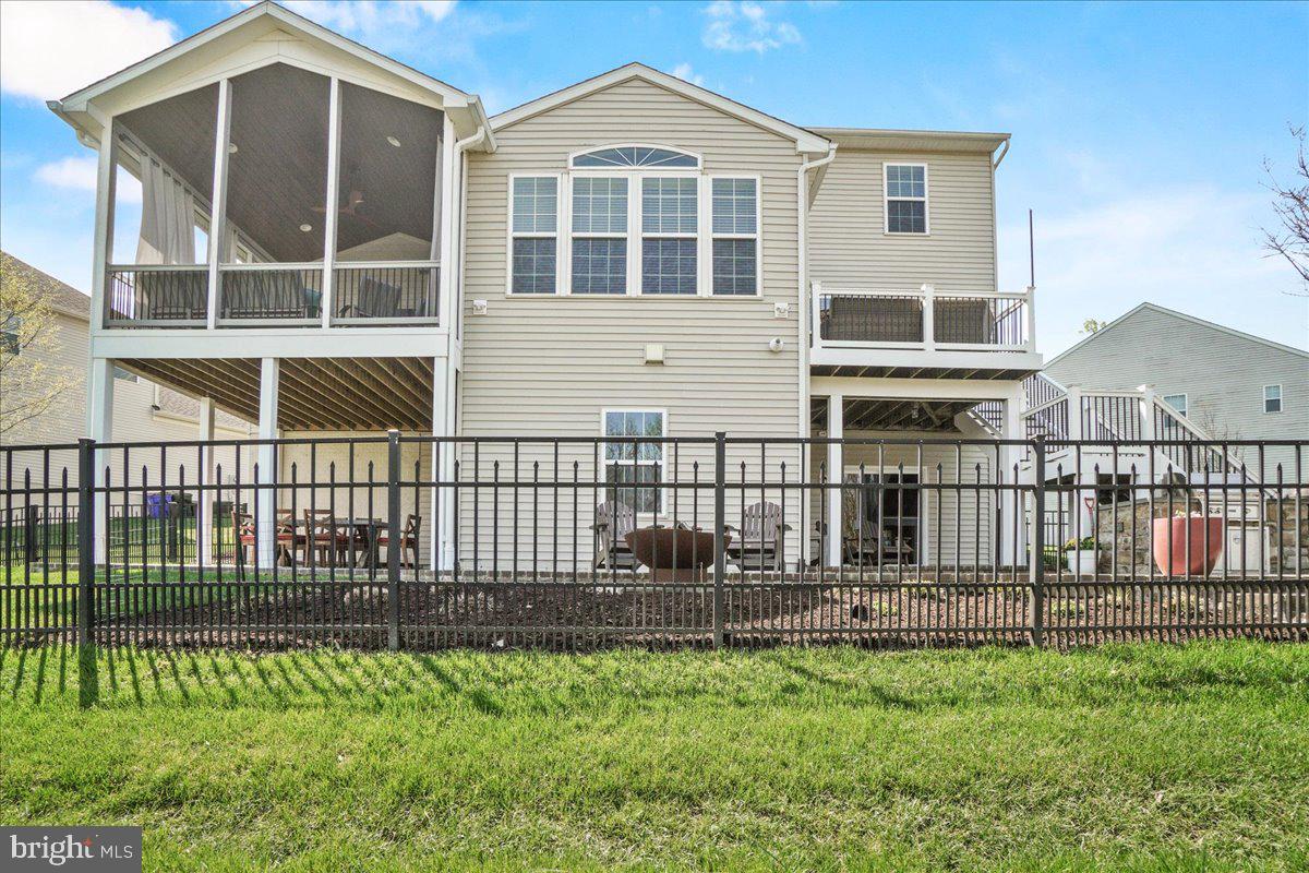 CLEARVIEW AT NEW MARKET - Residential