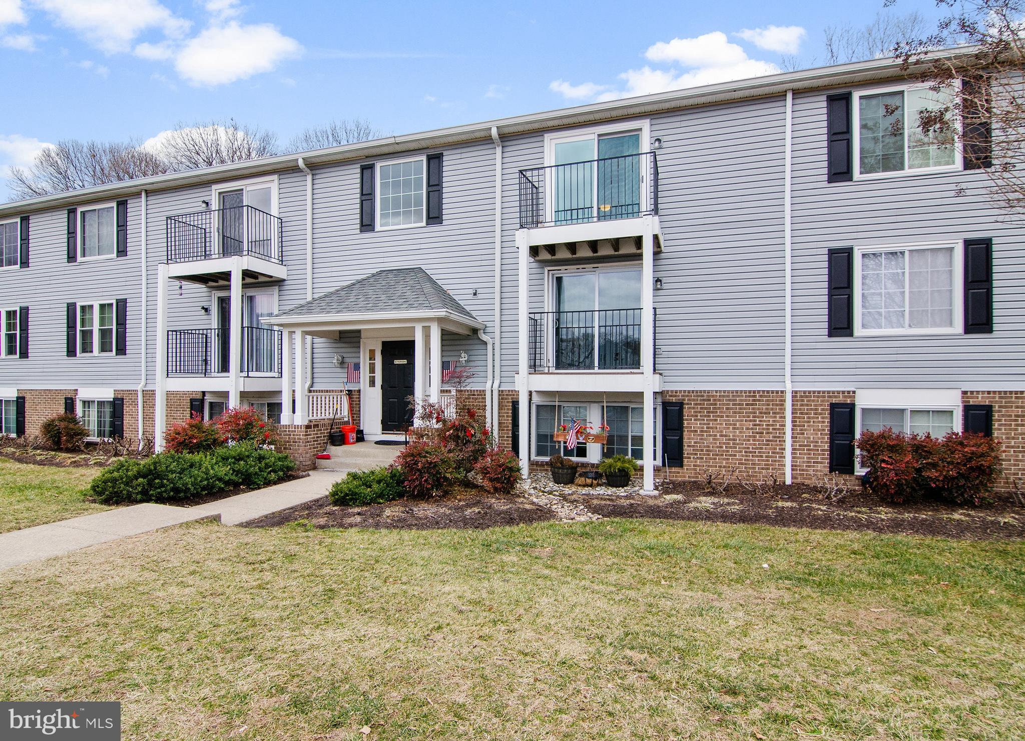CHESTERFIELD GARDEN CONDOMINIUM - Residential