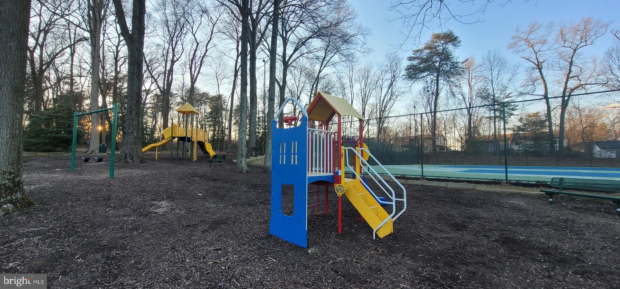 CHESTERFIELD GARDEN CONDOMINIUM - Residential