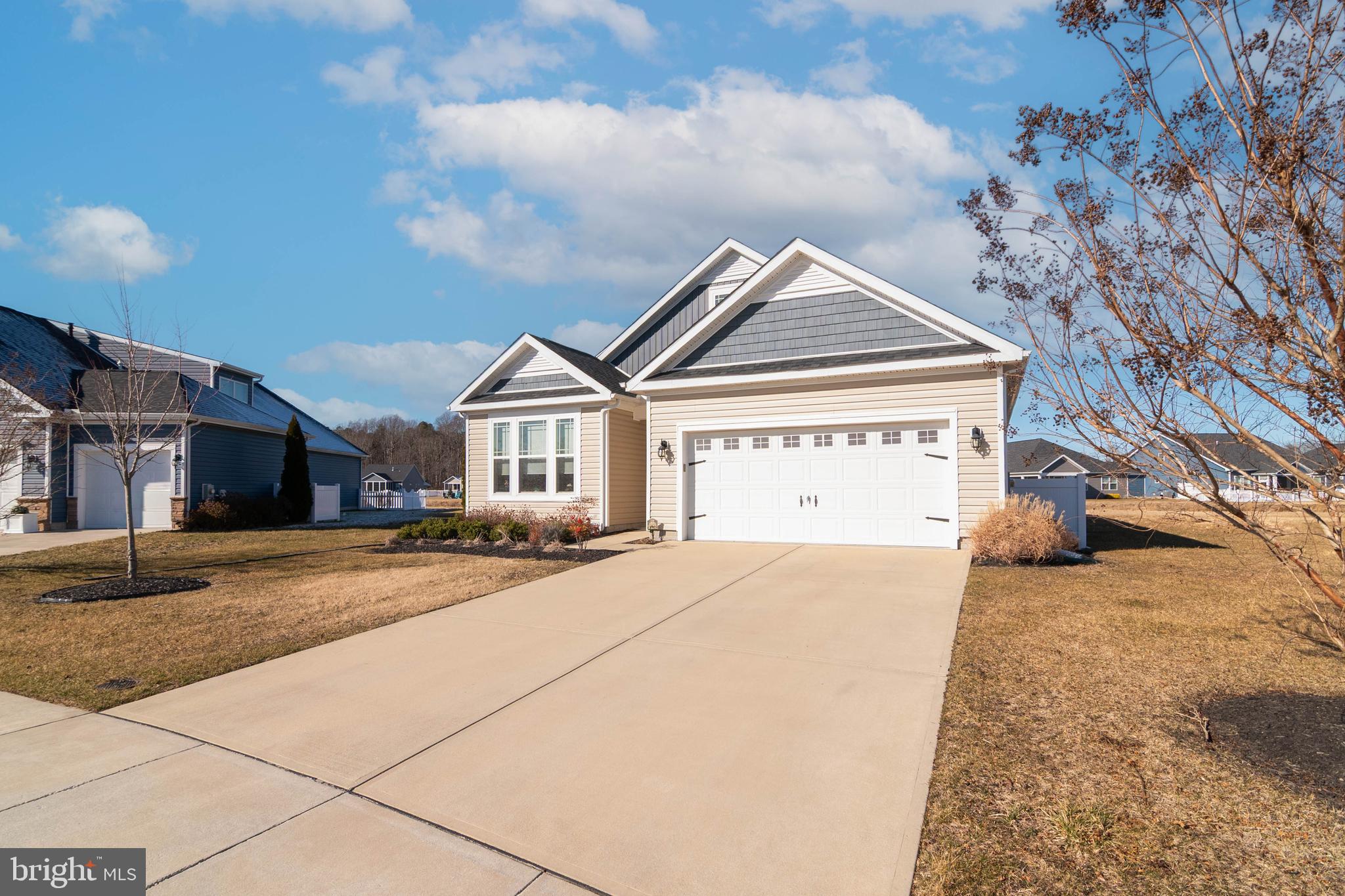 29751 PEBBLESTONE LOOP