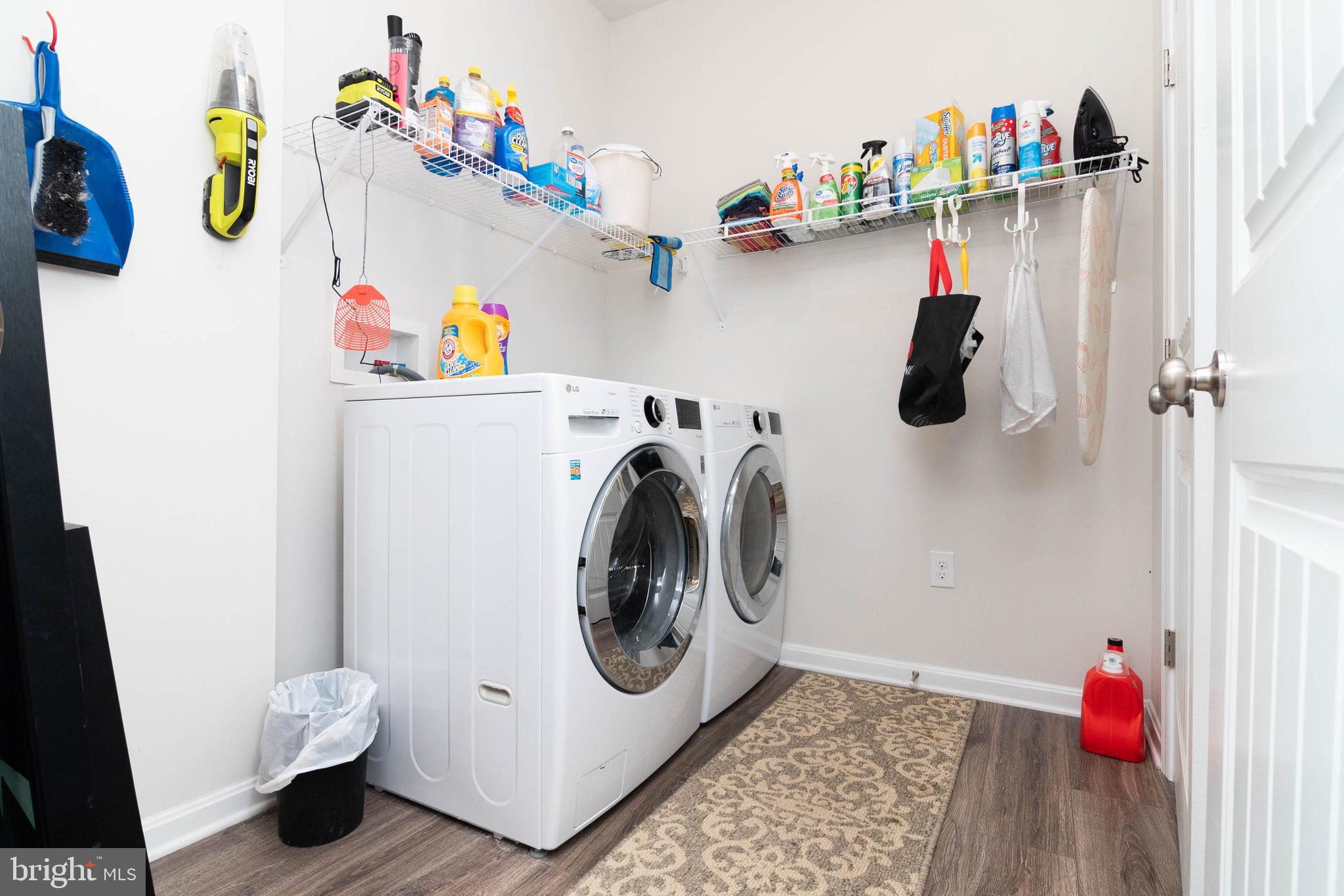 WINDSTONE - Residential