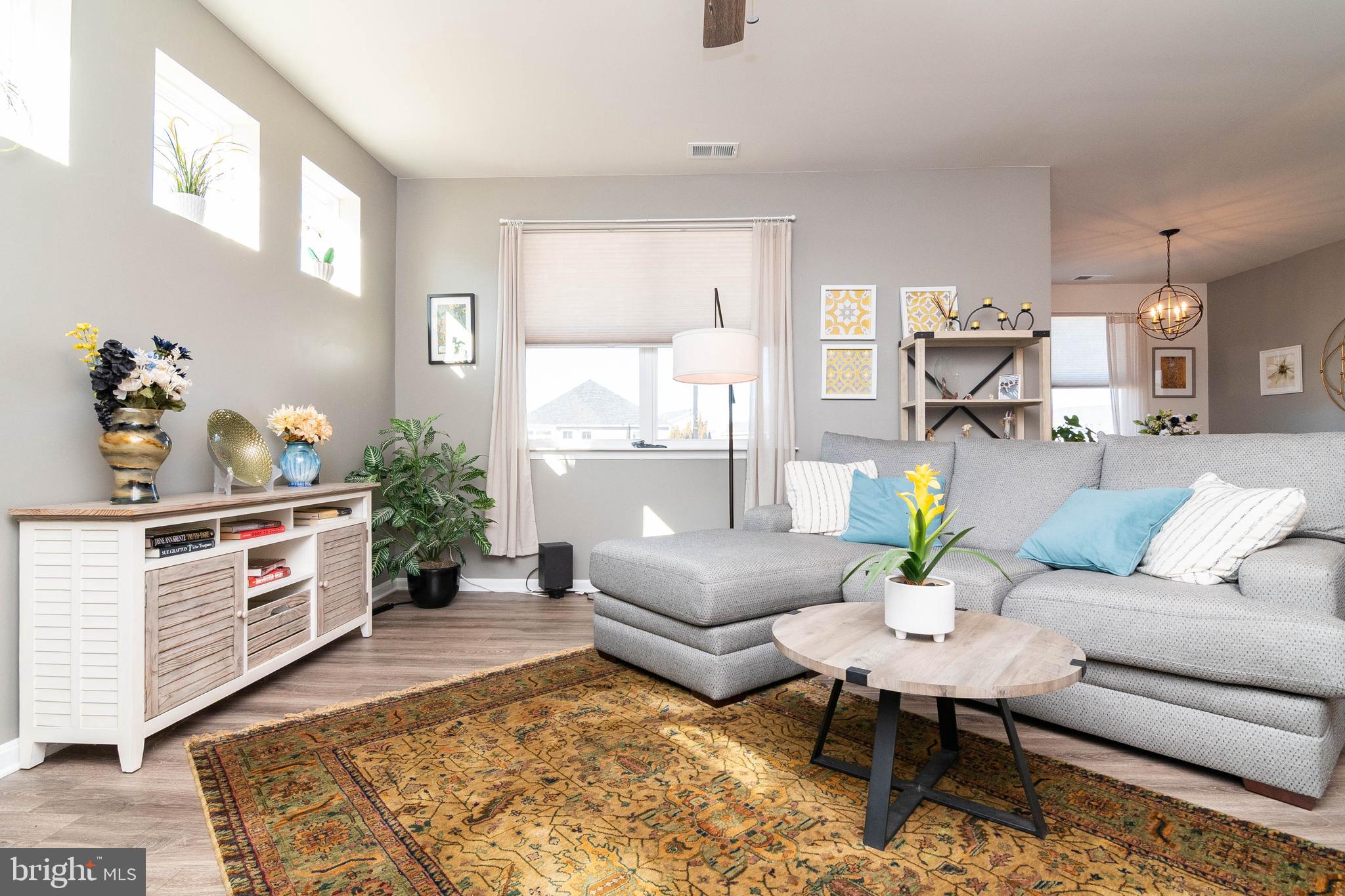 WINDSTONE - Residential