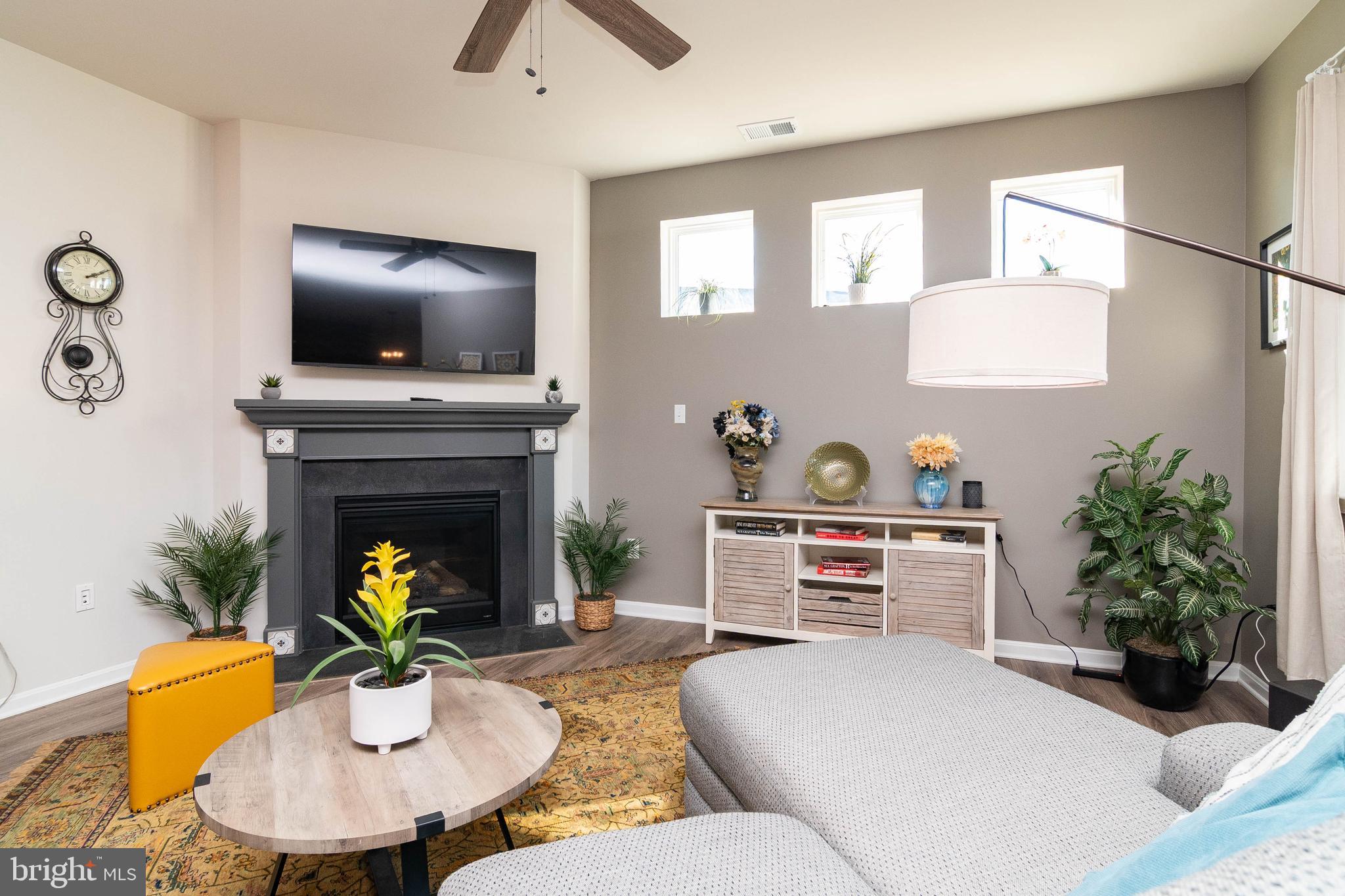 WINDSTONE - Residential