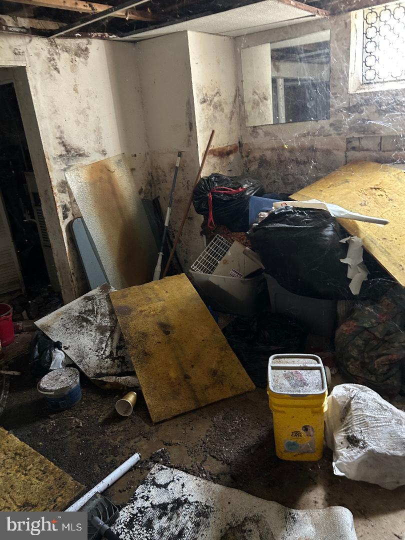 CAMERON VILLAGE - Residential