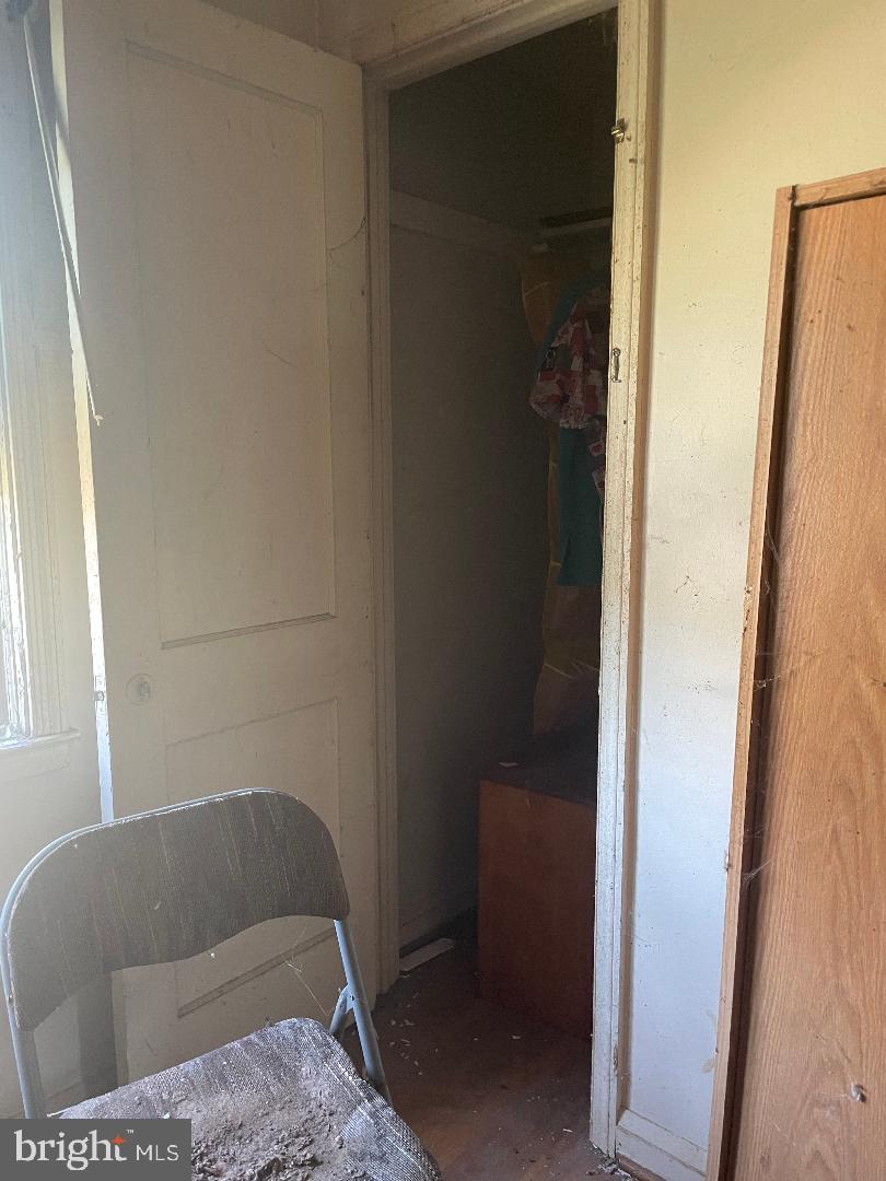 CAMERON VILLAGE - Residential