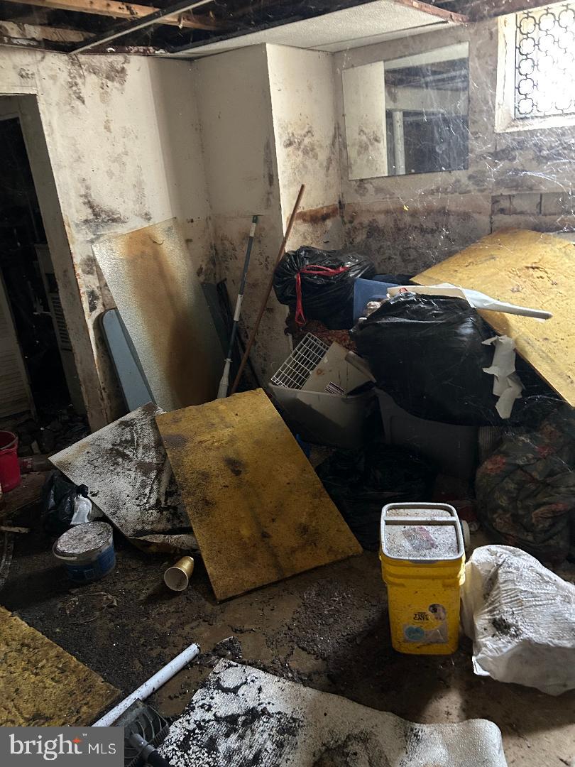 CAMERON VILLAGE - Residential