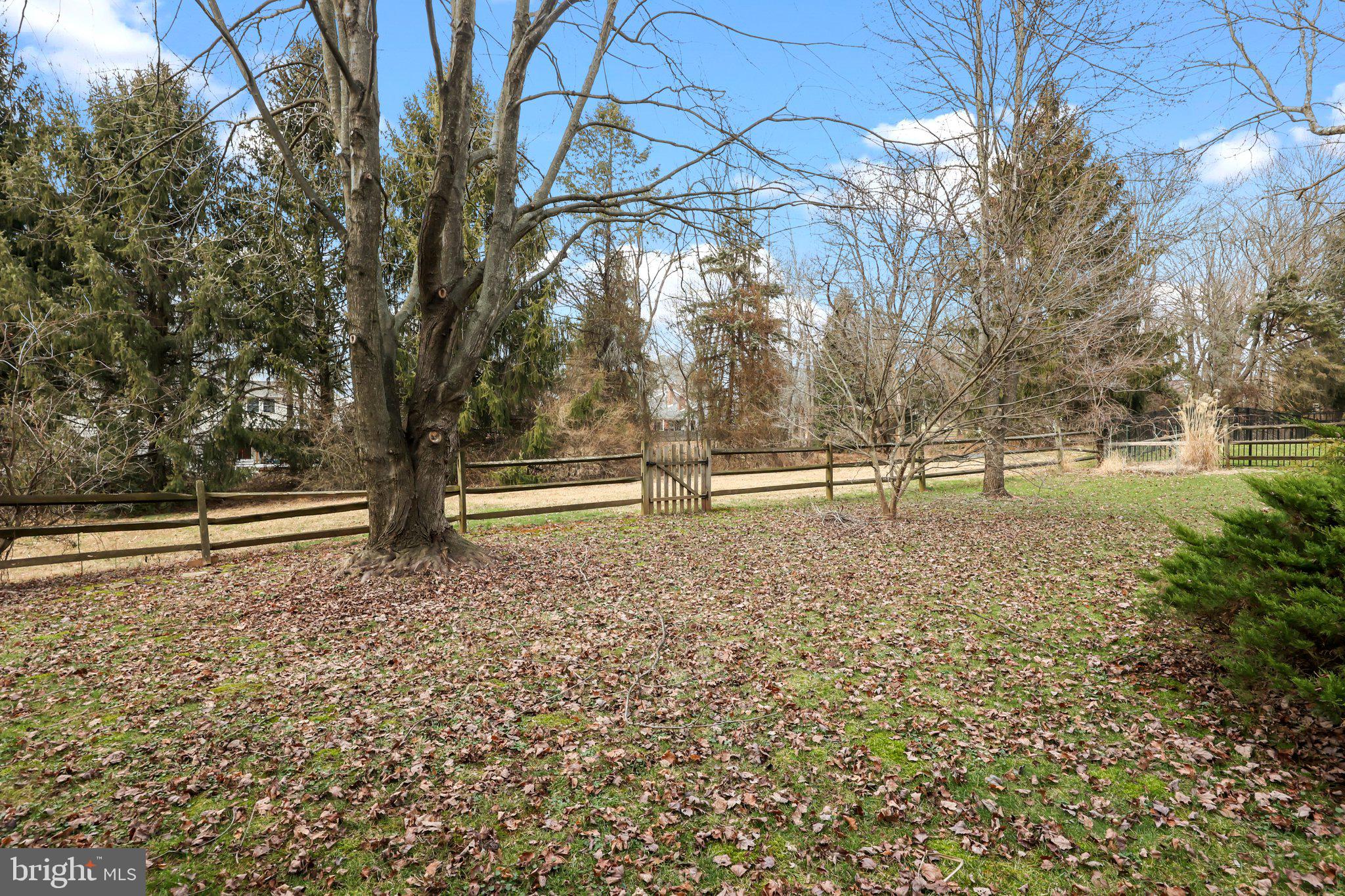 WALNUT RIDGE - Residential