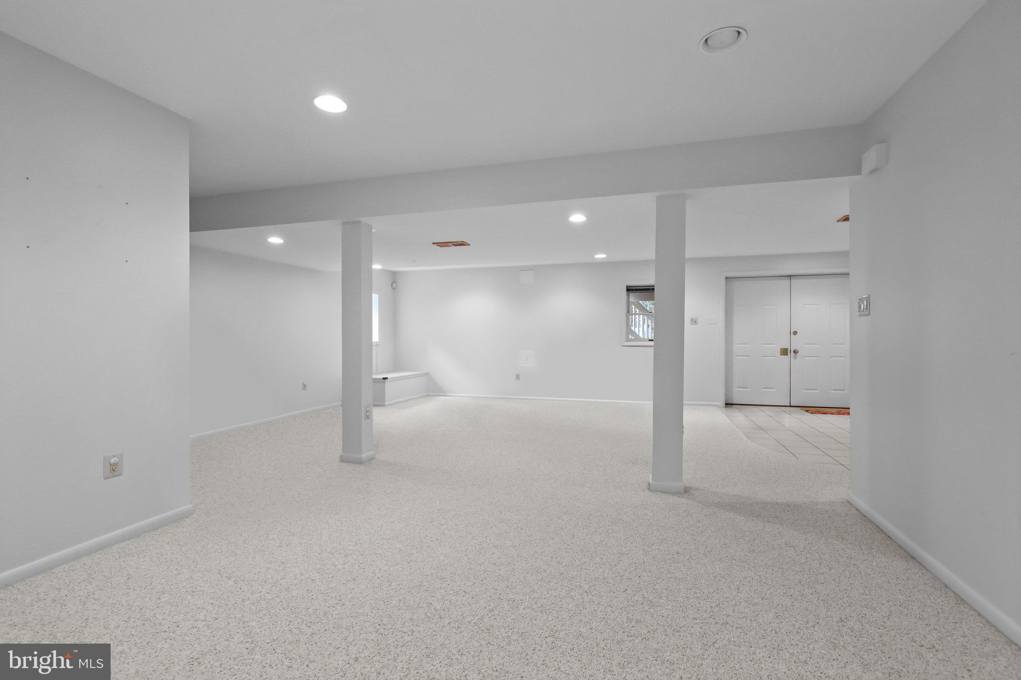 WALNUT RIDGE - Residential