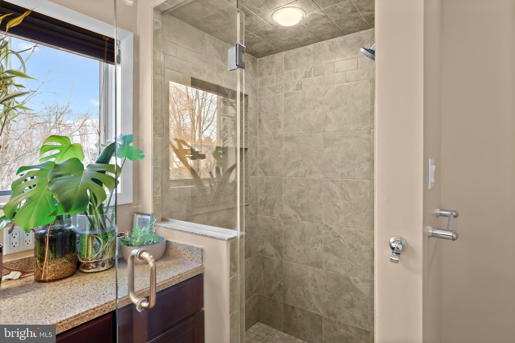 WALNUT RIDGE - Residential