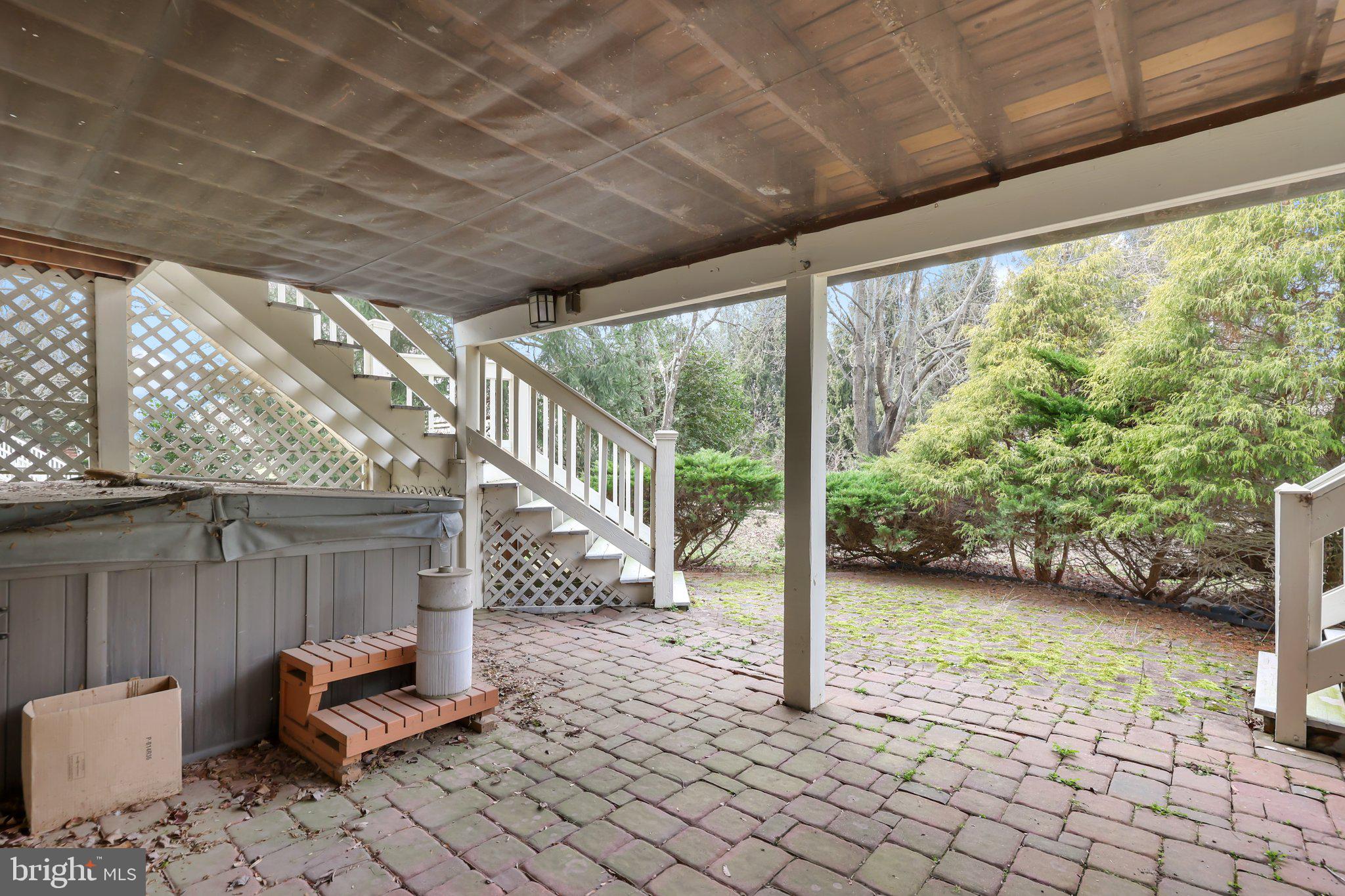 WALNUT RIDGE - Residential