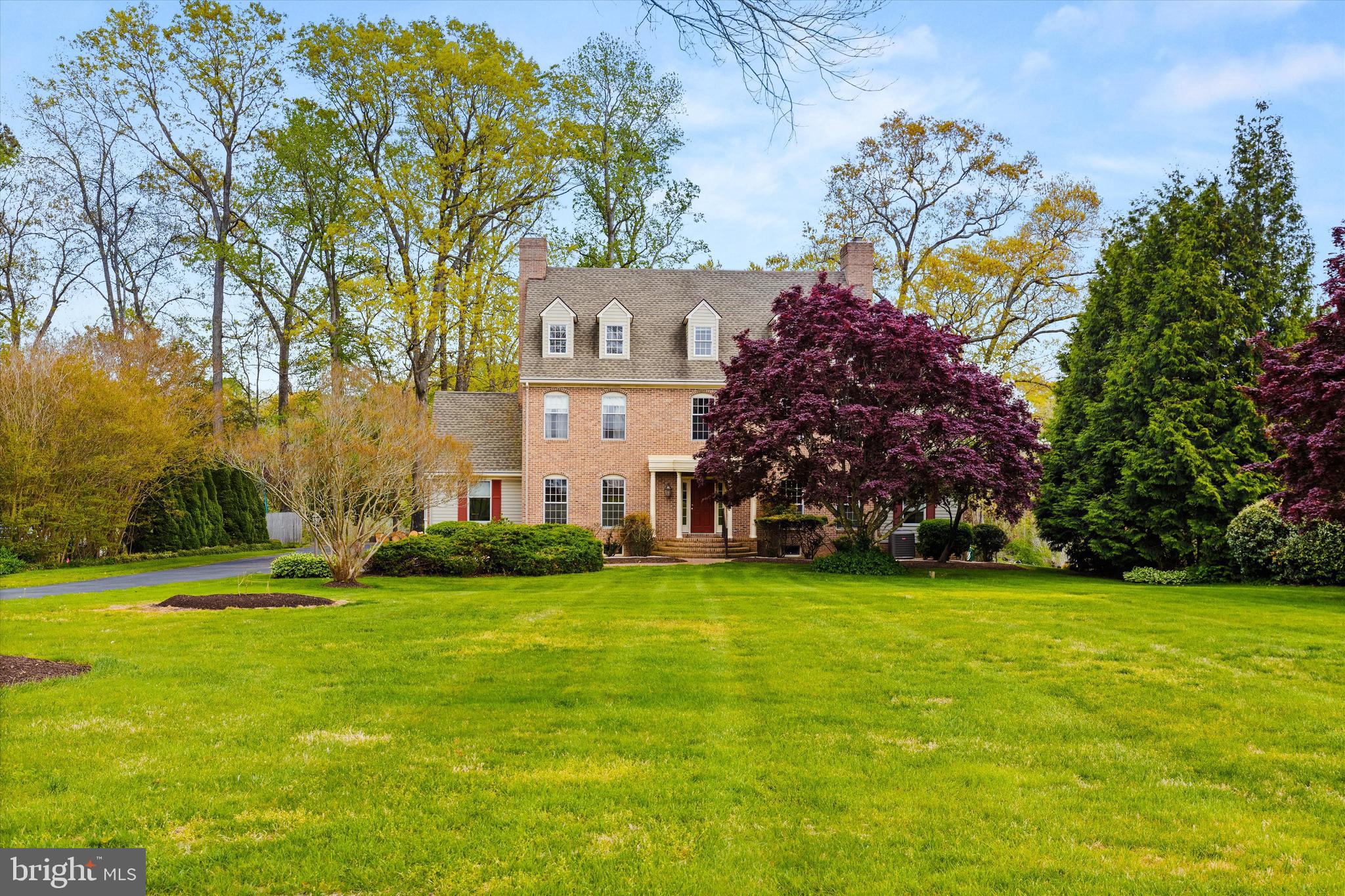 5619 SCOTTISH HIGHLANDS CIRCLE