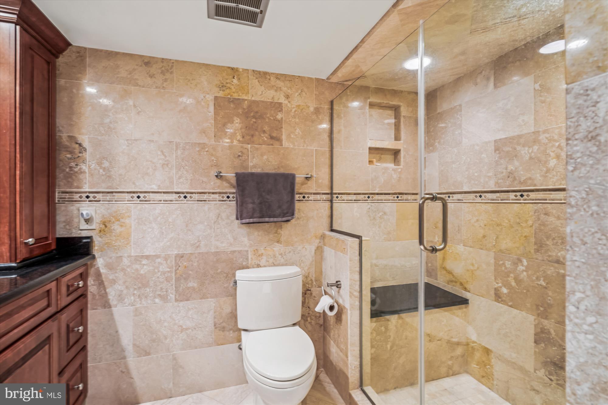 SUMNER VILLAGE - Residential