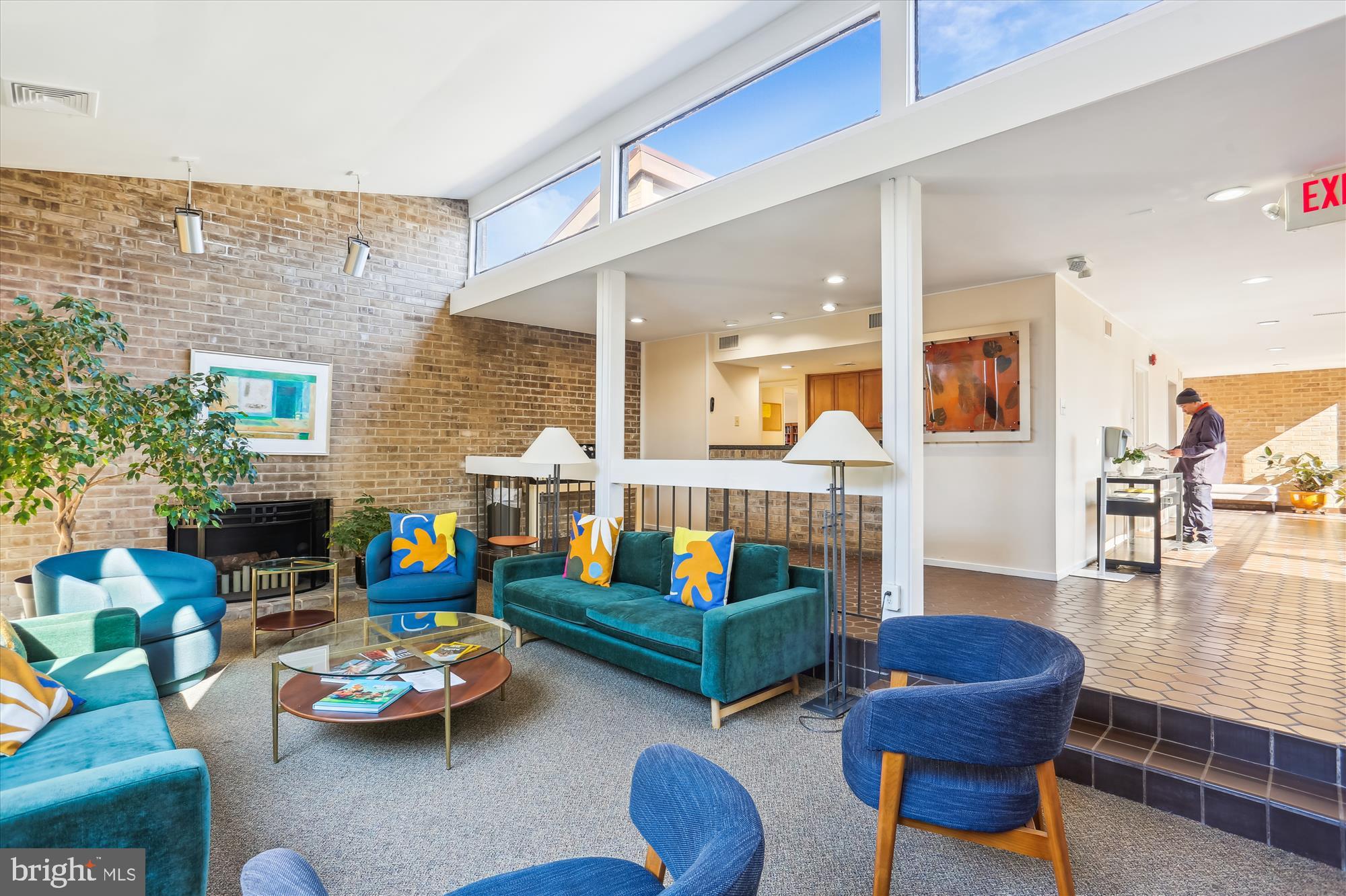 SUMNER VILLAGE - Residential