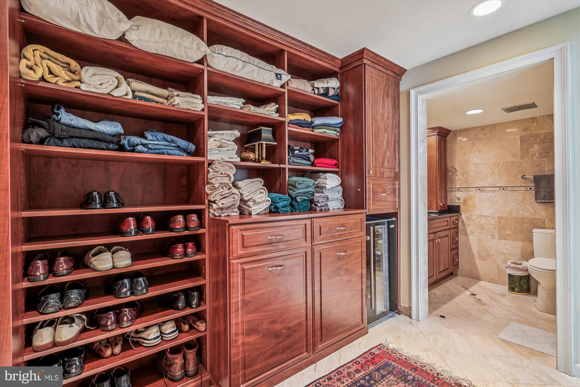 SUMNER VILLAGE - Residential