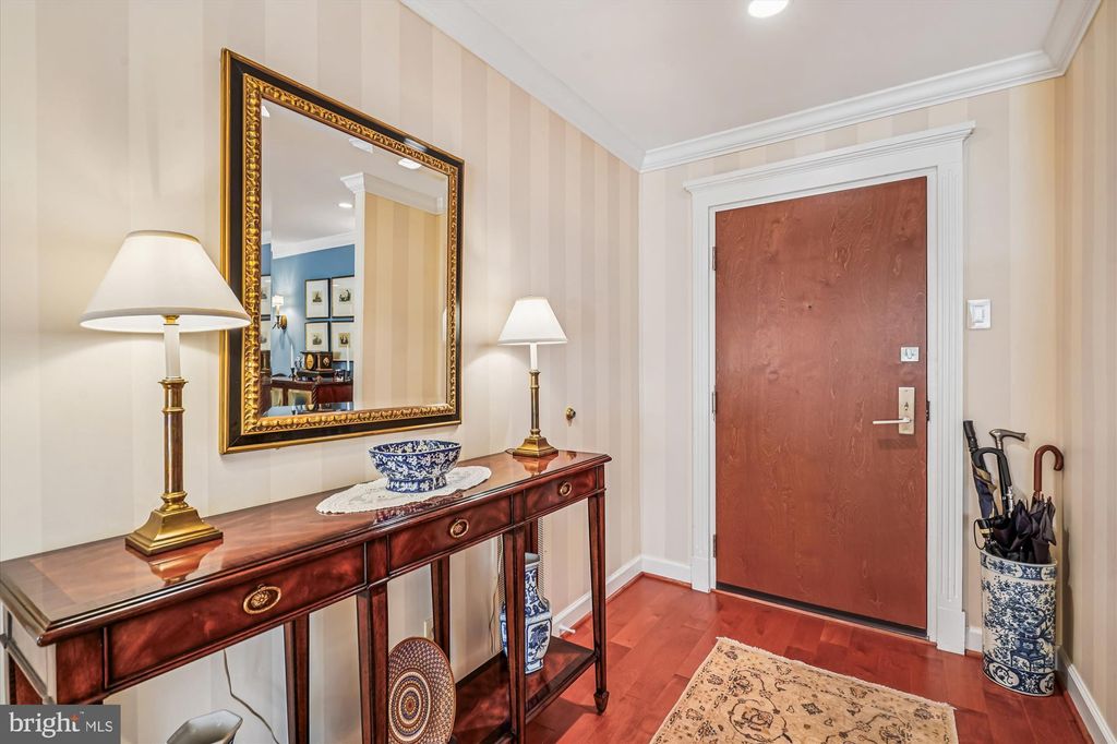 Photo of 4960 Sentinel Drive #10-302, BETHESDA, MD 20816 (MLS # MDMC2201678)