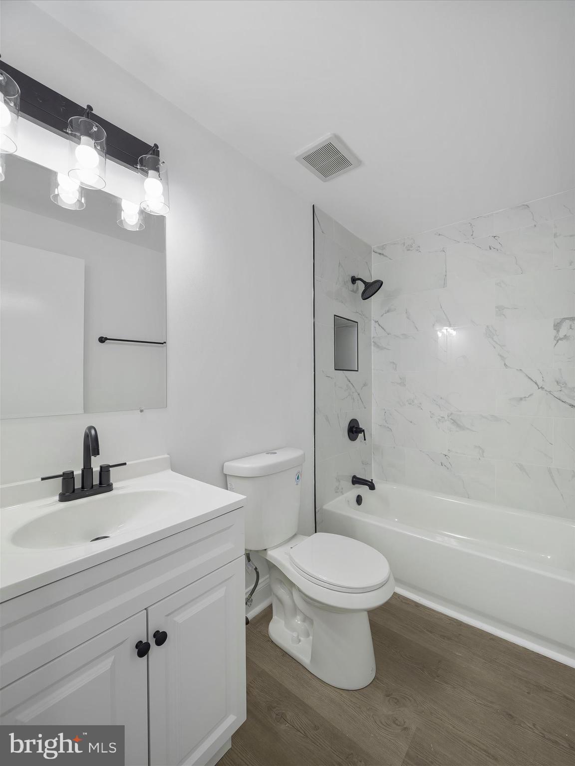 APPLE ORCHARD ACRES - Residential