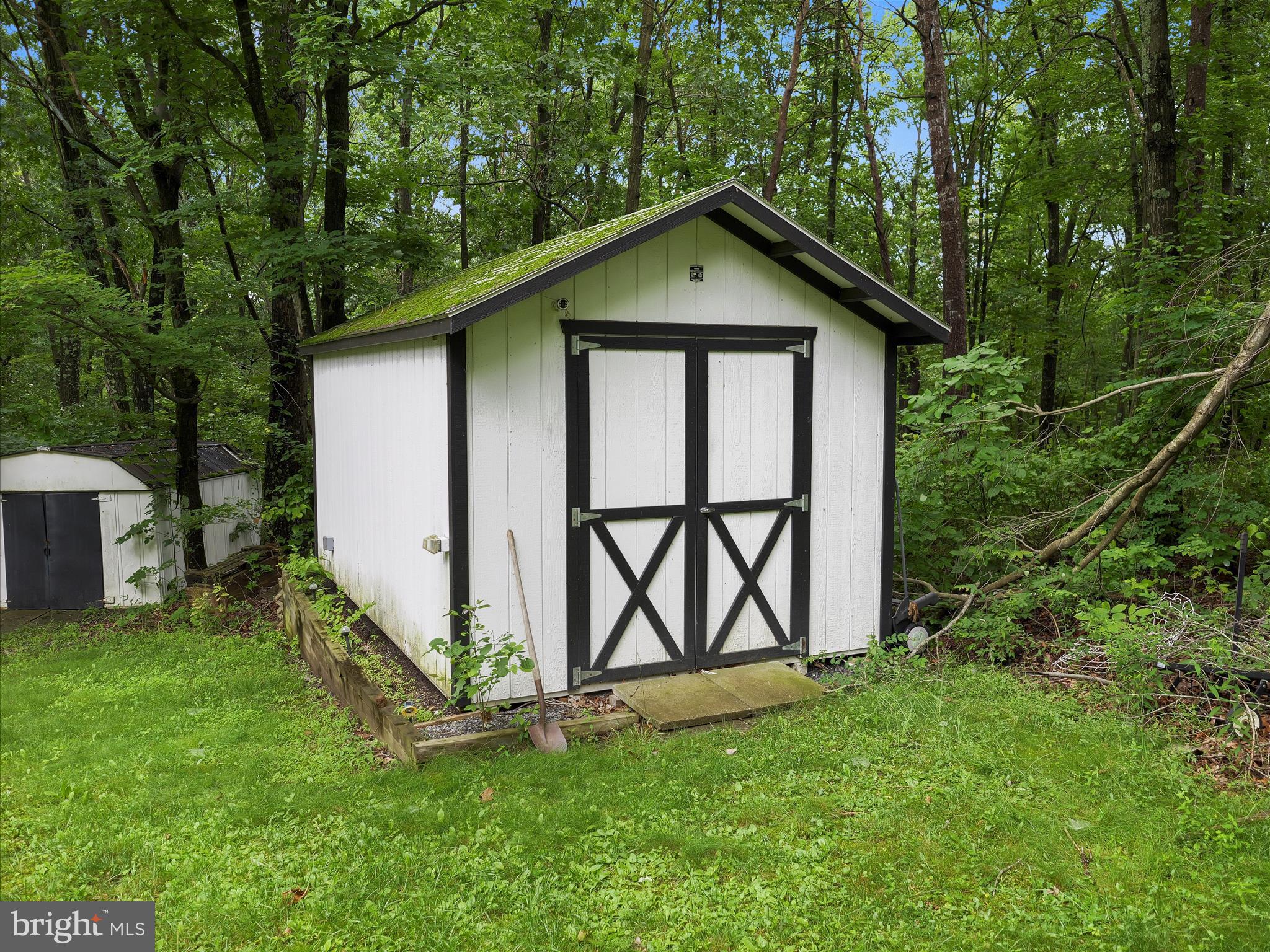 APPLE ORCHARD ACRES - Residential