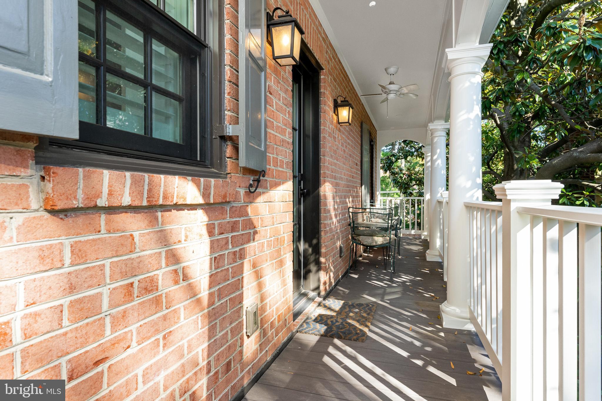 OLD TOWN ALEXANDRIA - Residential