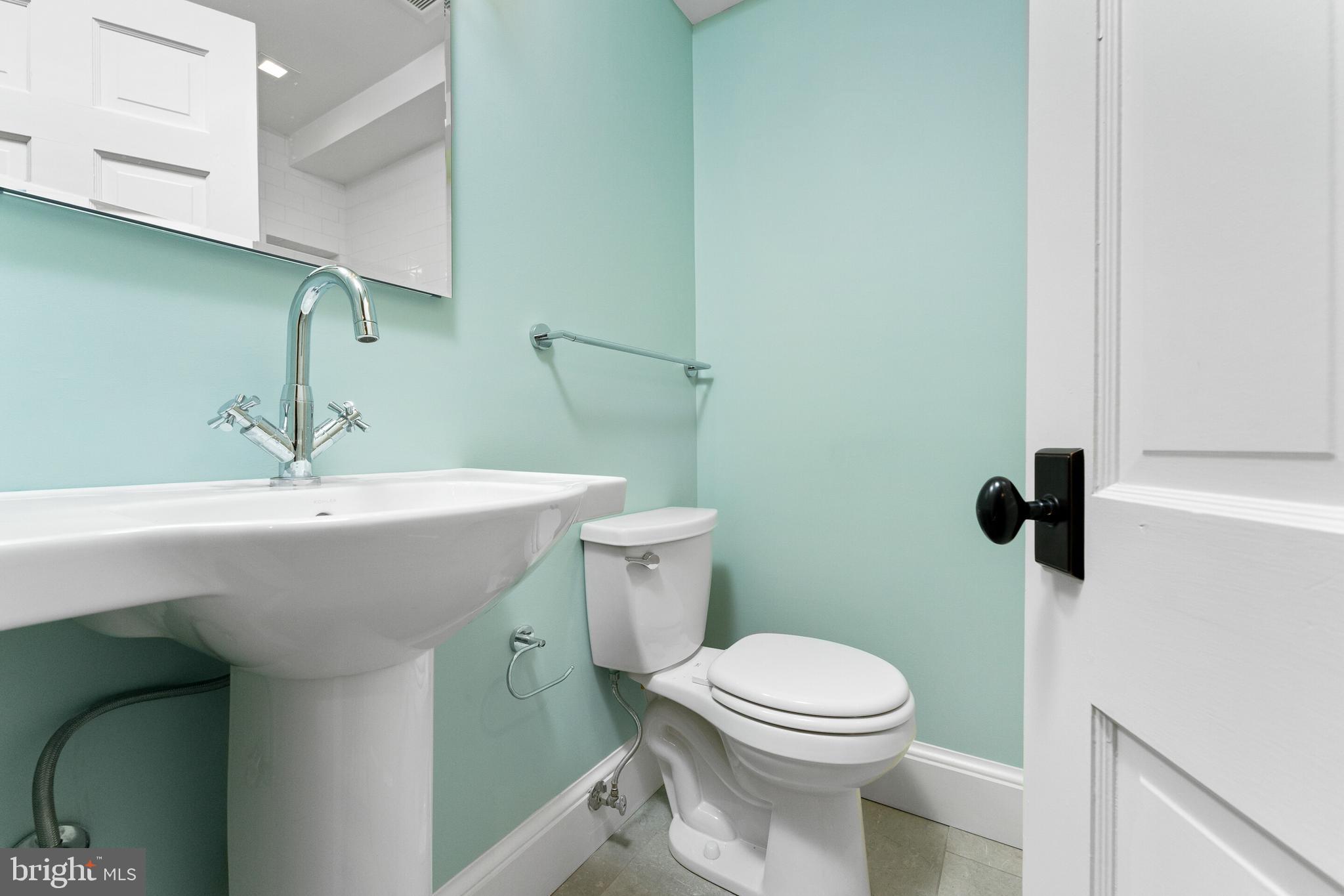 OLD TOWN ALEXANDRIA - Residential