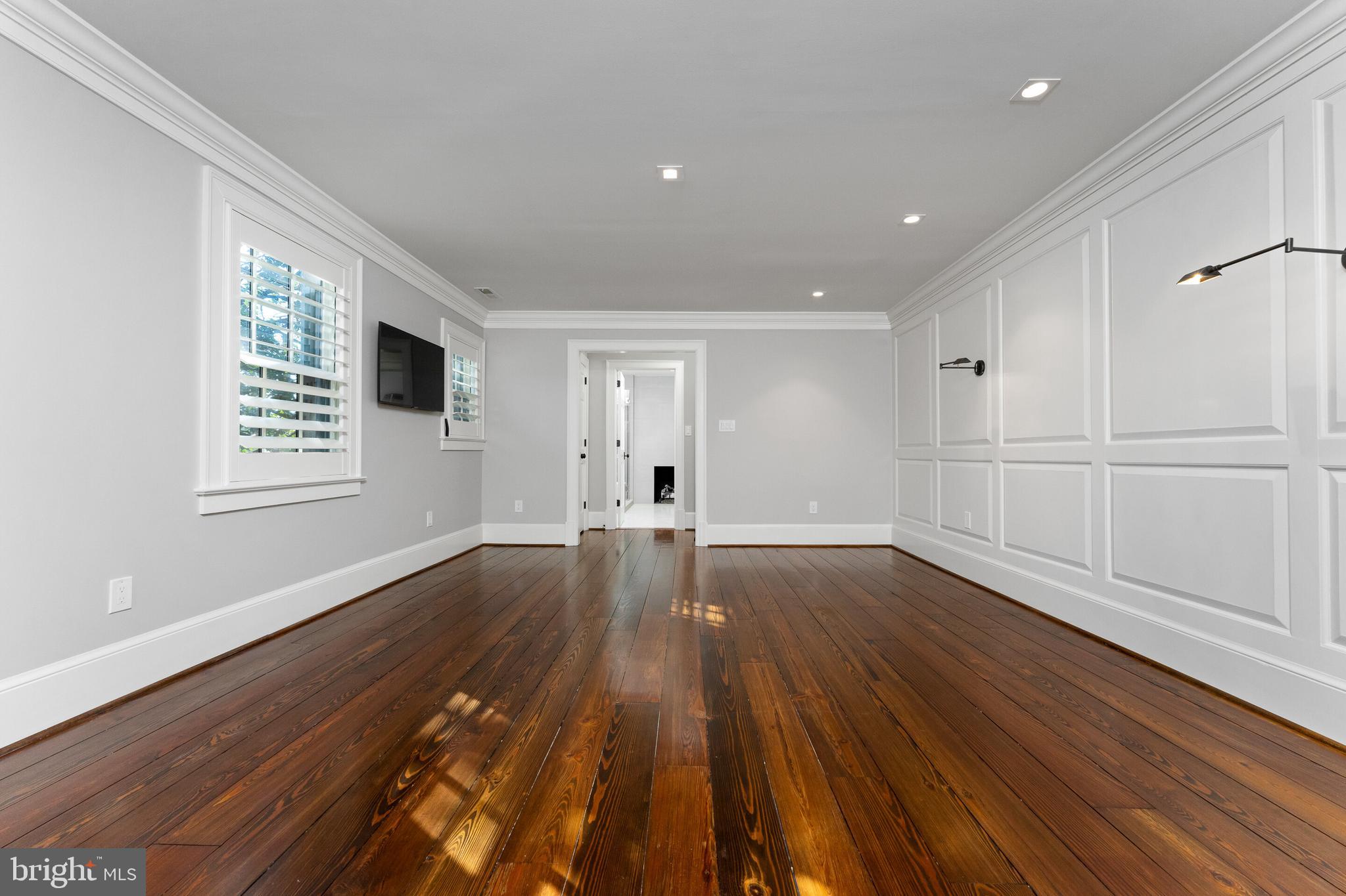 OLD TOWN ALEXANDRIA - Residential