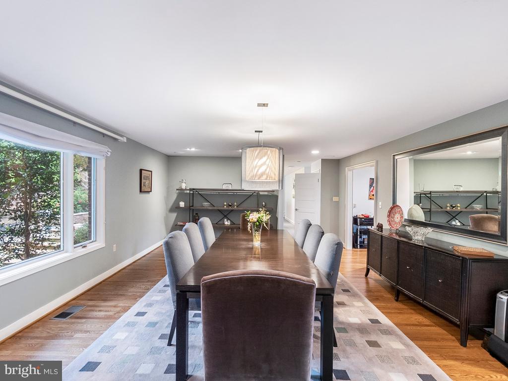 POTOMAC OVERLOOK - Residential