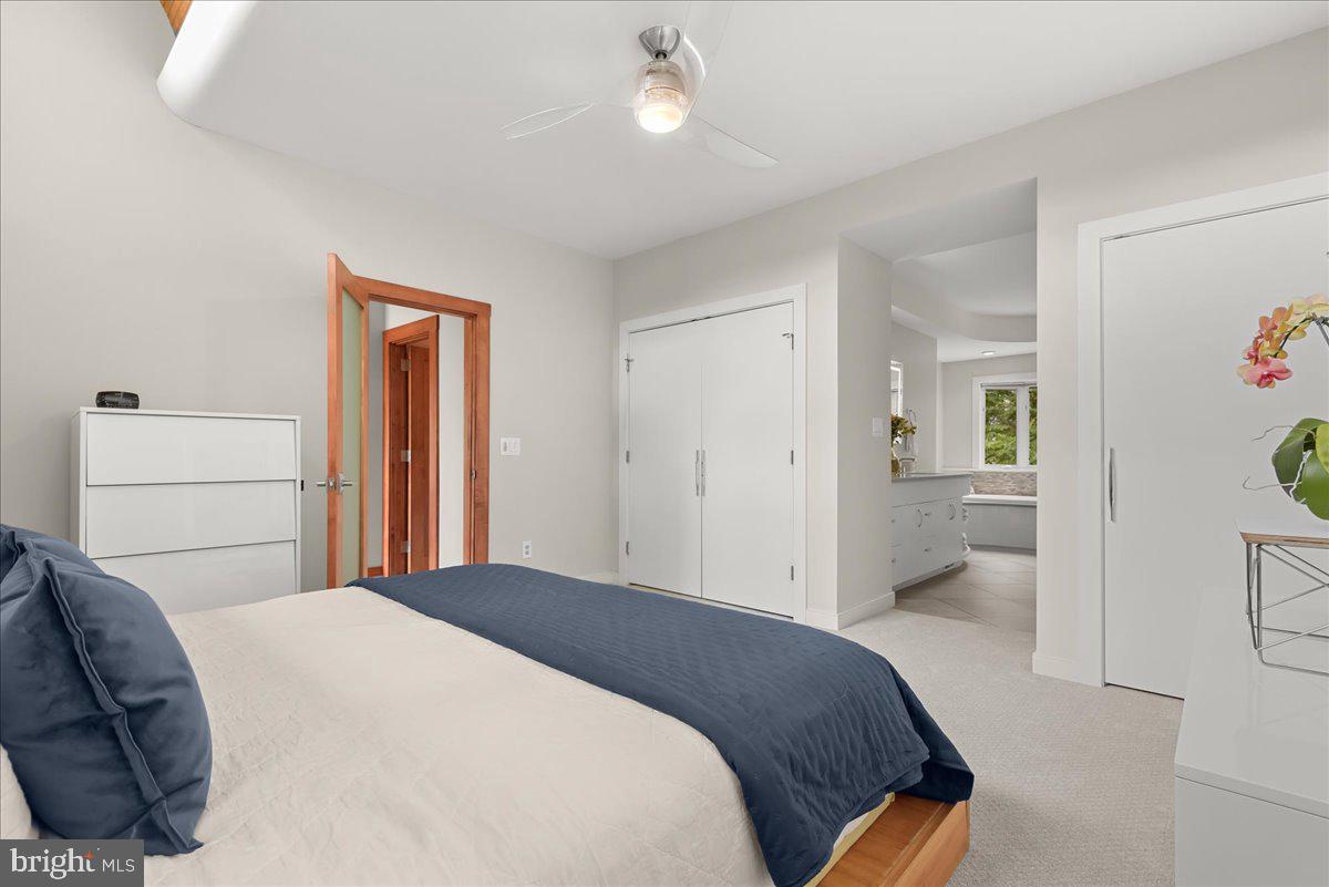 LEE HEIGHTS - Residential