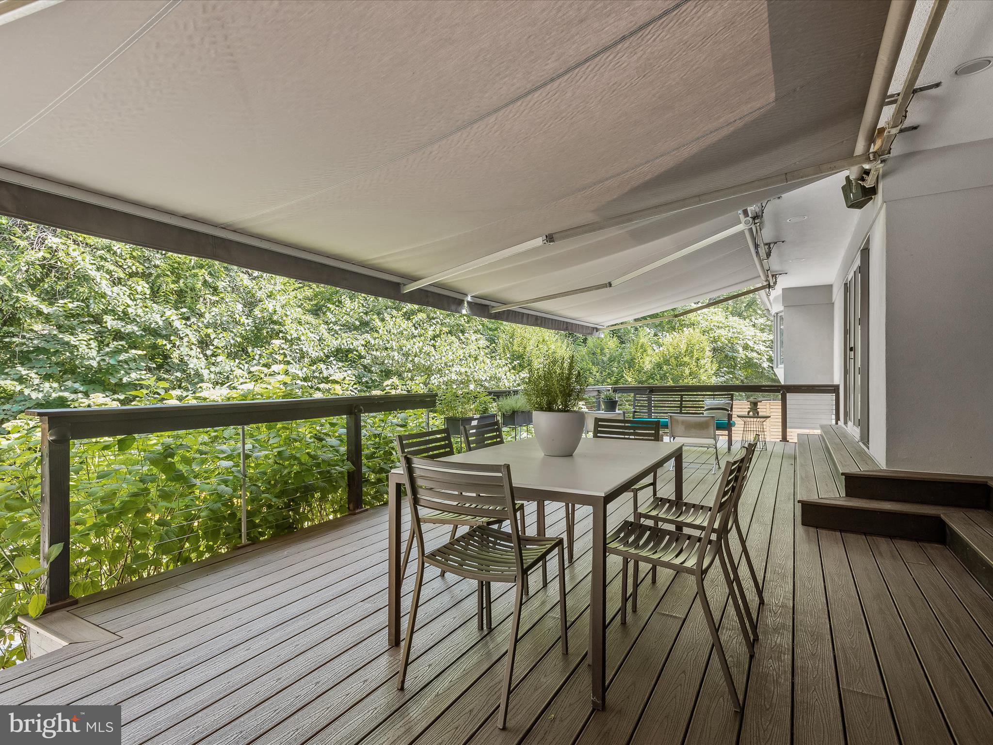 LEE HEIGHTS - Residential