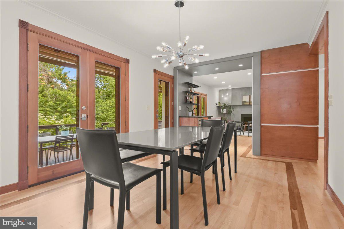 LEE HEIGHTS - Residential