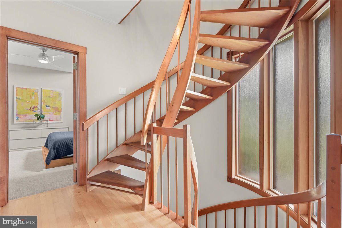 LEE HEIGHTS - Residential