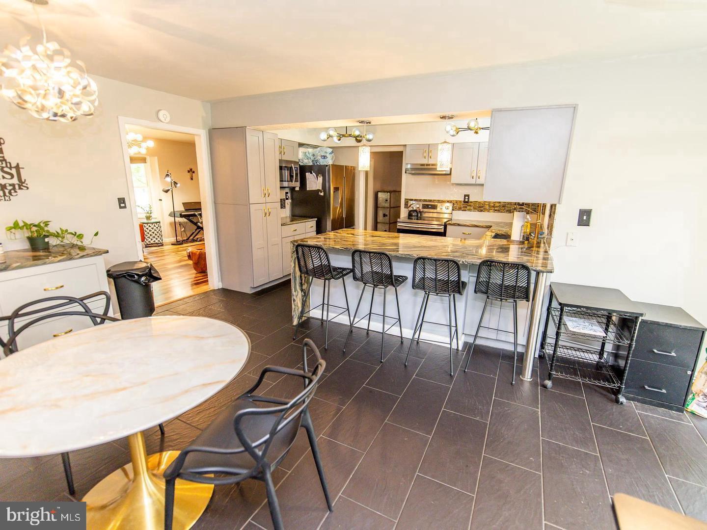 SOMERSET AT BELAIR - Residential