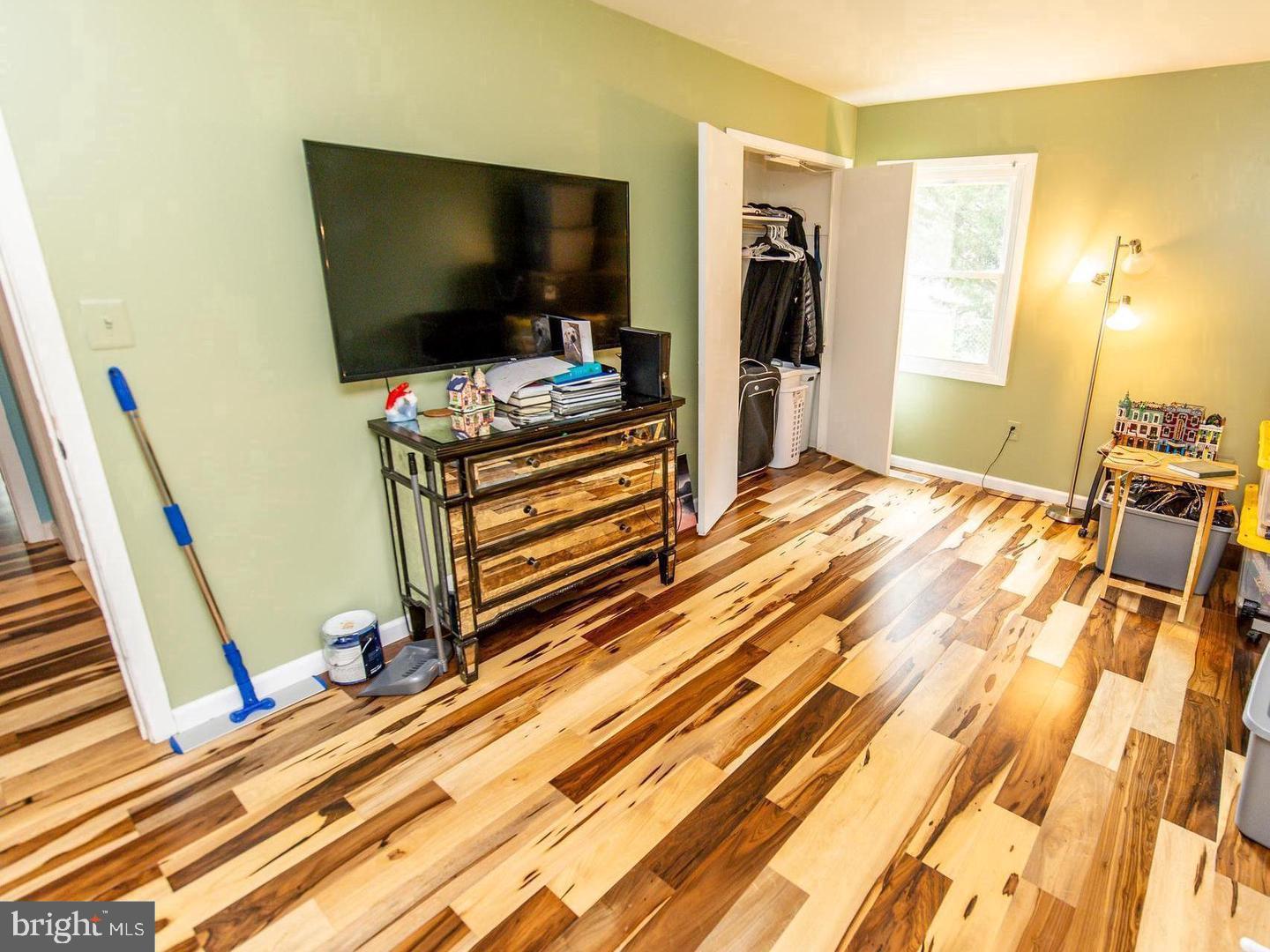 SOMERSET AT BELAIR - Residential