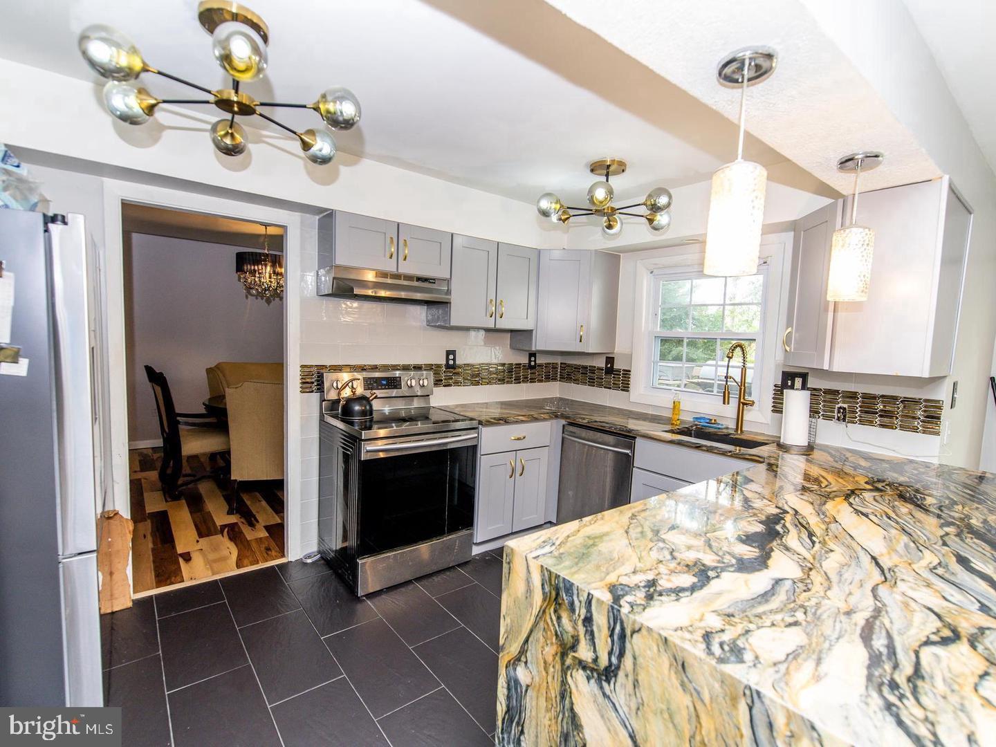 SOMERSET AT BELAIR - Residential